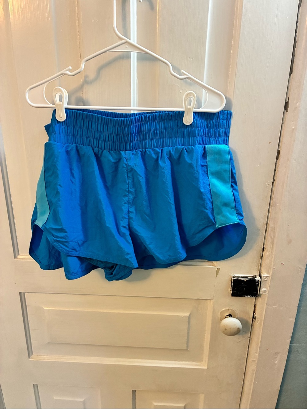 JoyLab Electric Blue Athletic Shorts with Teal Accents
